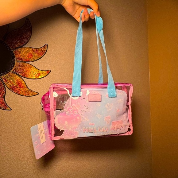 Hello Kitty Pink and Blue 2 Cosmetic Bags - Picture 1 of 5